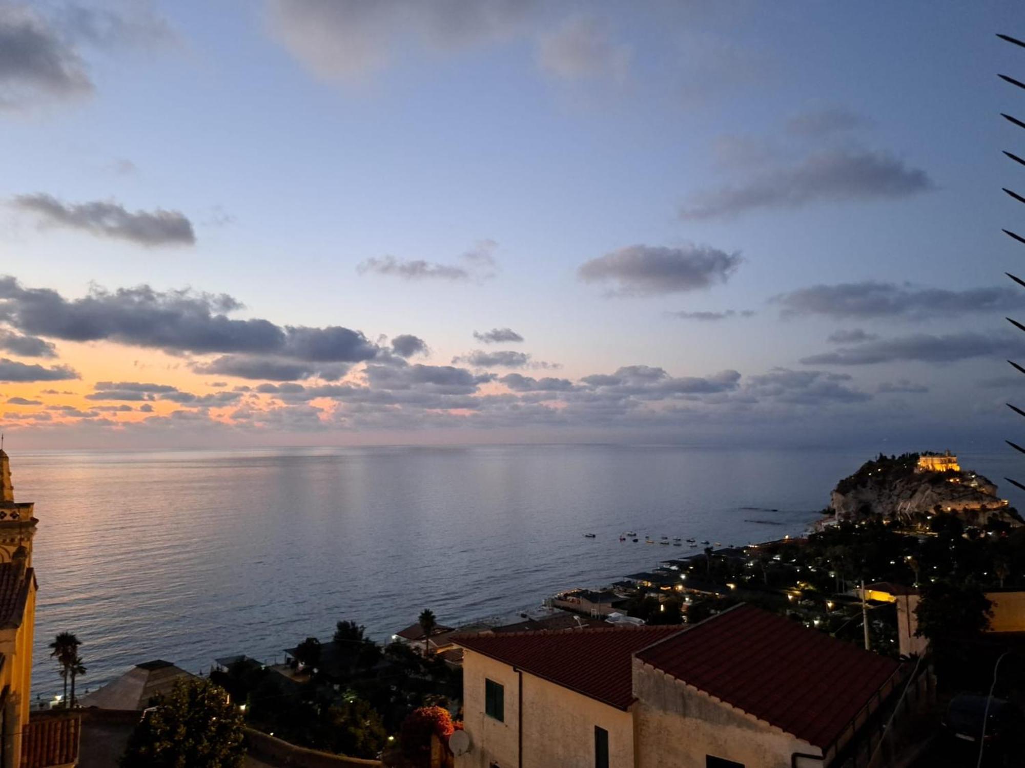 Appartement Tithouse Tropea Extérieur photo